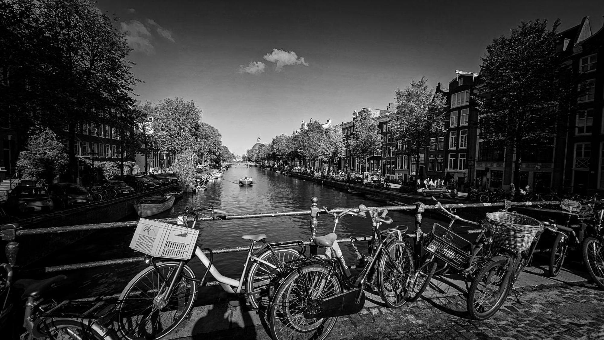 Two Bedroom Apartment In Historic Canalhouse From 1618 - City Centre Amsterdam Dış mekan fotoğraf