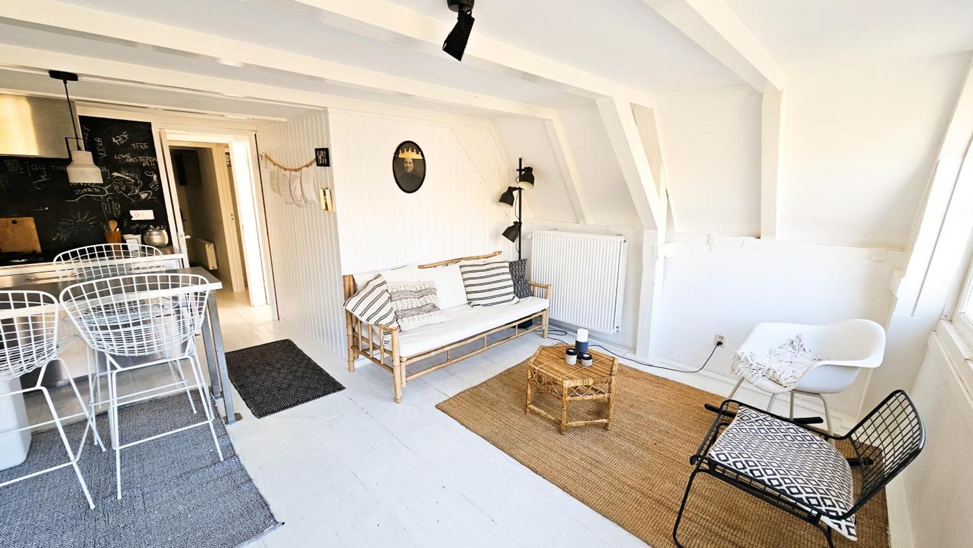 Two Bedroom Apartment In Historic Canalhouse From 1618 - City Centre Amsterdam Dış mekan fotoğraf